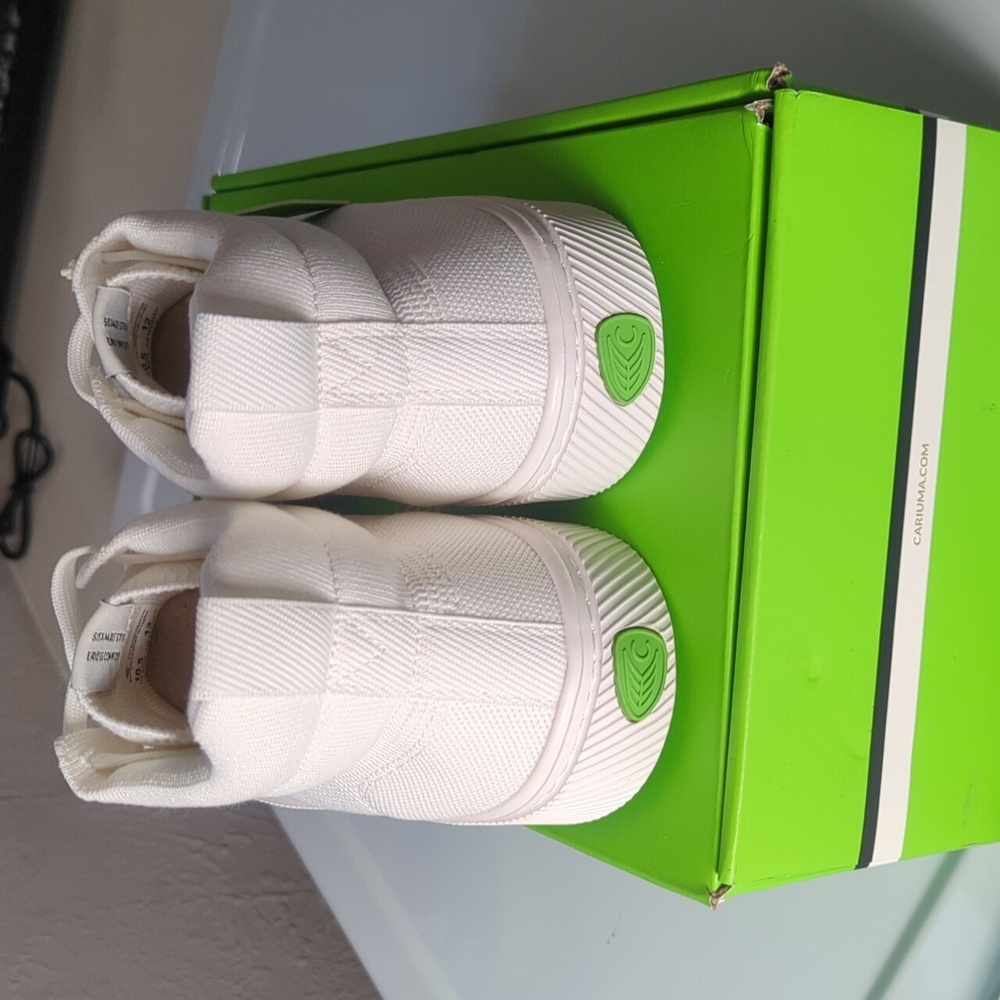 Cariuma (White Bamboo Knit/White Sole) 10.5M/12W - Picture 3 of 6
